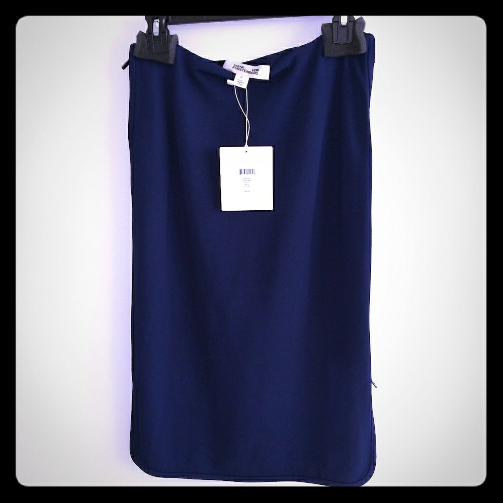 Noemi Navy Skirt